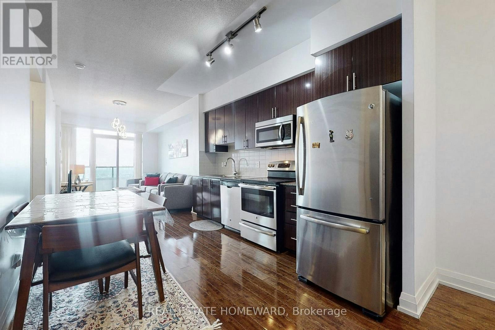 2430-7161 Yonge Street, Vaughan, ON, L3T 0C8 - 6