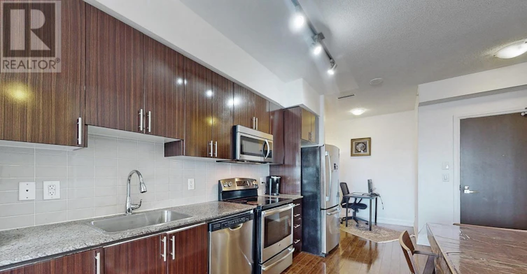 2430-7161 Yonge Street, Vaughan, ON, L3T 0C8 - 12
