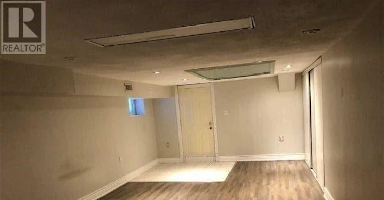 M/FLR-78 Woodycrest Avenue, Toronto, ON, M4J 3A7 - 12