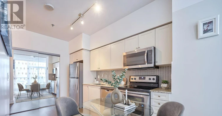 306-55 Speers Road, Oakville, ON, L6K 0H9 - 5