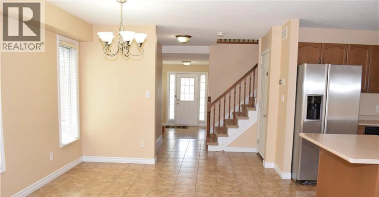 242 Buttercup Court, Waterloo, ON, N2V 2W8 - 6