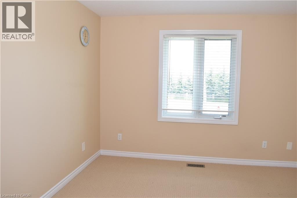 242 Buttercup Court, Waterloo, ON, N2V 2W8 - 21