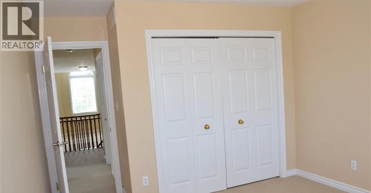 242 Buttercup Court, Waterloo, ON, N2V 2W8 - 23
