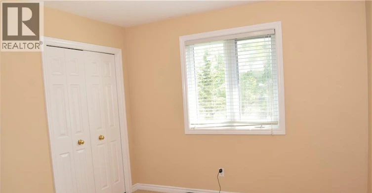 242 Buttercup Court, Waterloo, ON, N2V 2W8 - 20