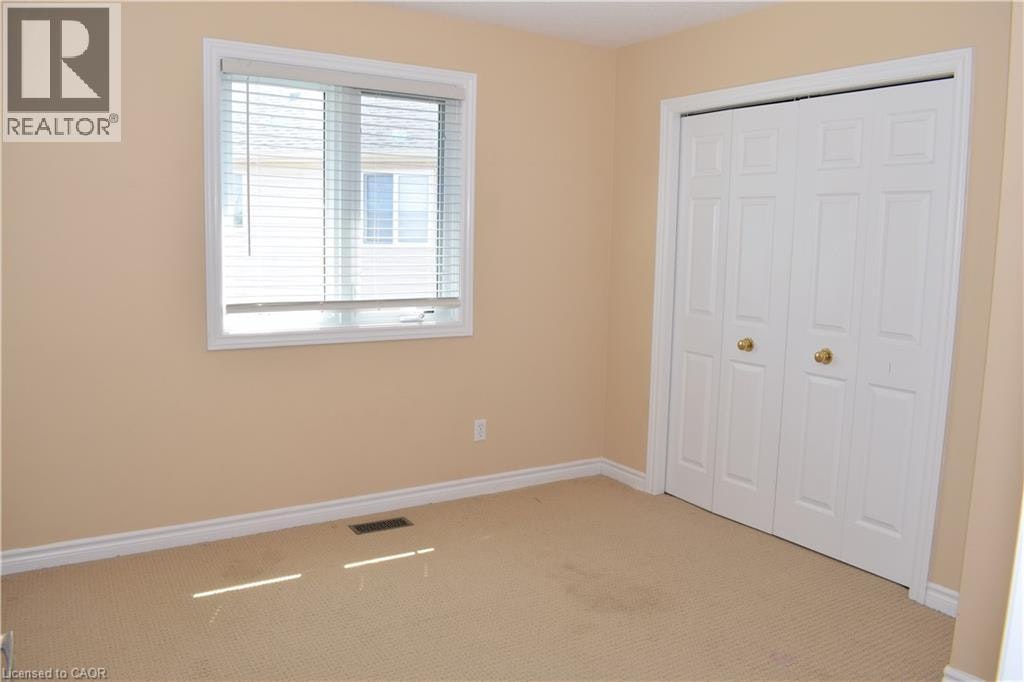 242 Buttercup Court, Waterloo, ON, N2V 2W8 - 19