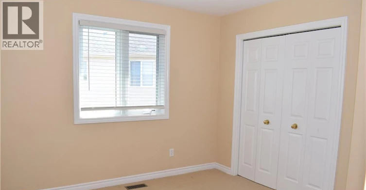 242 Buttercup Court, Waterloo, ON, N2V 2W8 - 19
