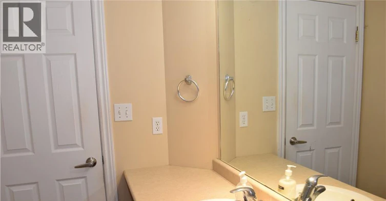 242 Buttercup Court, Waterloo, ON, N2V 2W8 - 29