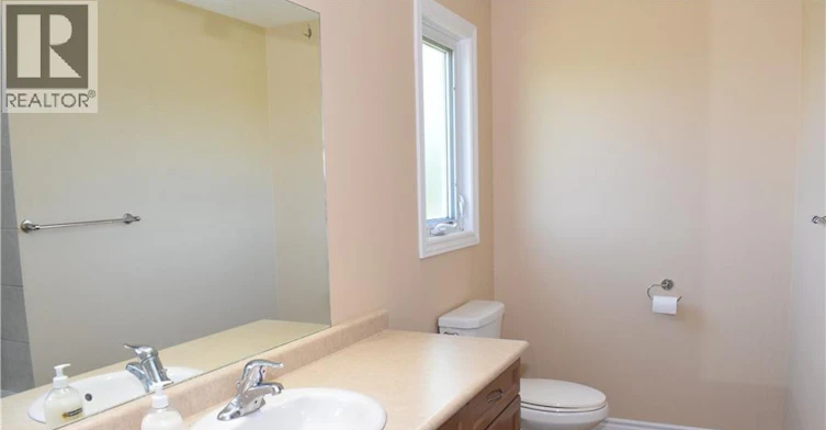 242 Buttercup Court, Waterloo, ON, N2V 2W8 - 26