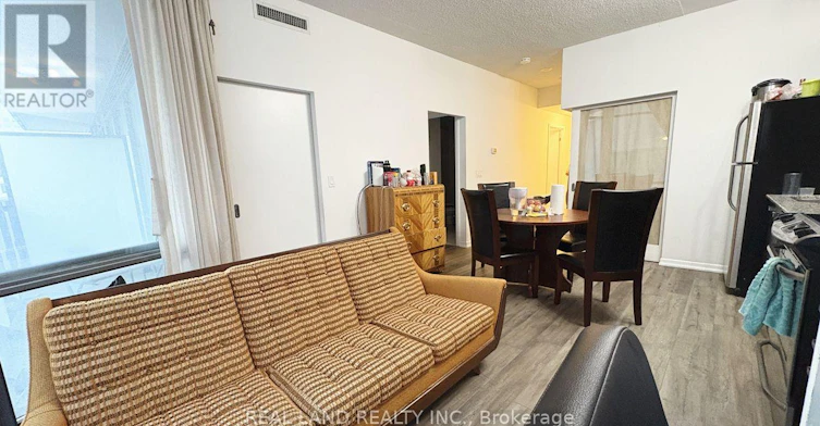 502-832 Bay Street, Toronto, ON, M5S 1Z6 - 8