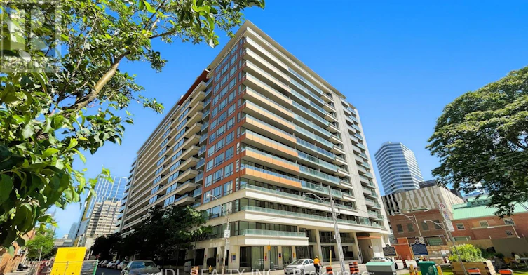 1037-111 Elizabeth Street, Toronto, ON, M5G 1P7 - 2