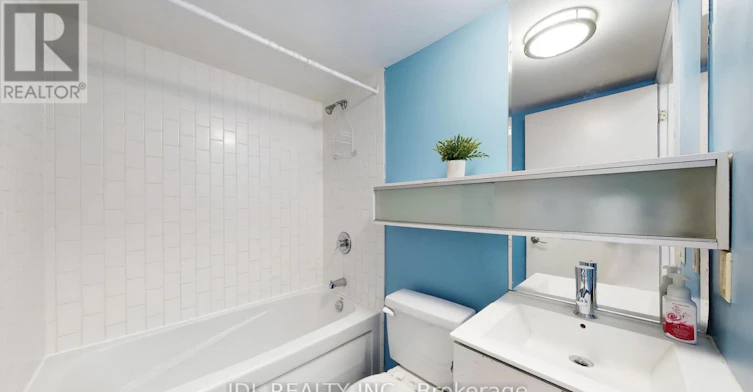 1037-111 Elizabeth Street, Toronto, ON, M5G 1P7 - 21