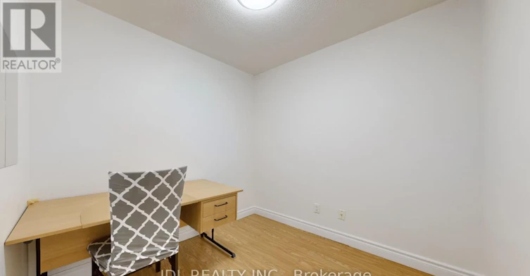 1037-111 Elizabeth Street, Toronto, ON, M5G 1P7 - 19