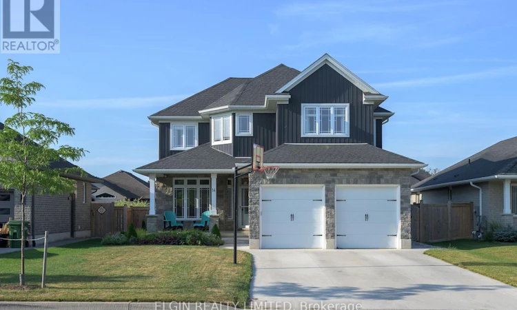 14 Muirfield Drive