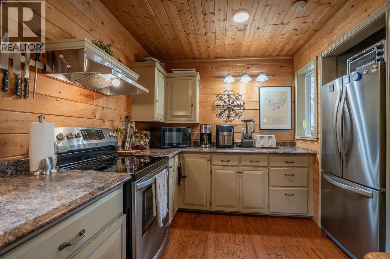 6650 Ryall Road, Lone Butte, BC, V0K 1X3 - 8