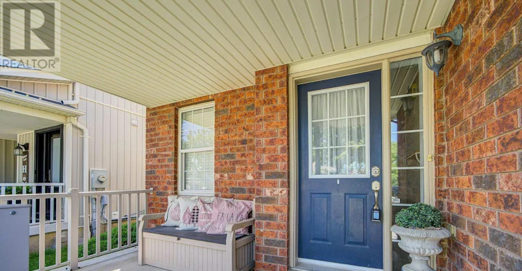 43 Beaumaris Crescent, Whitby, ON, L1M 2H3 - 3