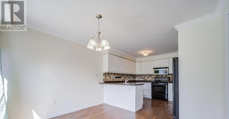 43 Beaumaris Crescent, Whitby, ON, L1M 2H3 - 13