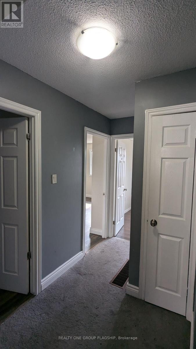 UPPER-7 Greening Avenue, Hamilton, ON, L8E 3Z8 - 12