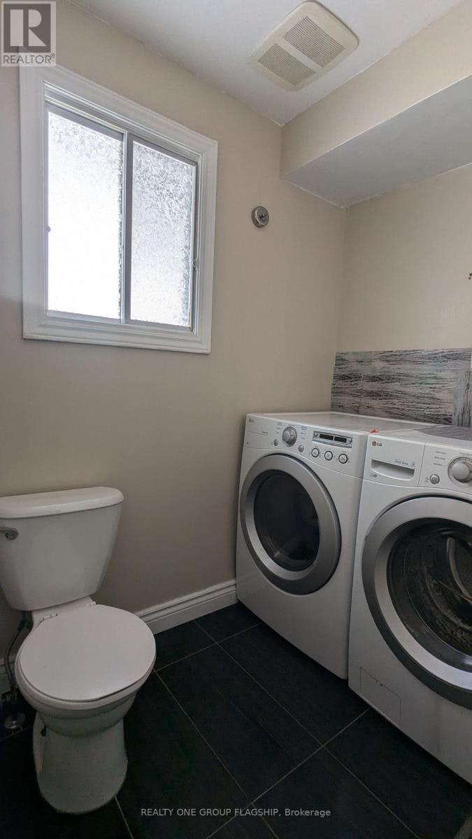 UPPER-7 Greening Avenue, Hamilton, ON, L8E 3Z8 - 10