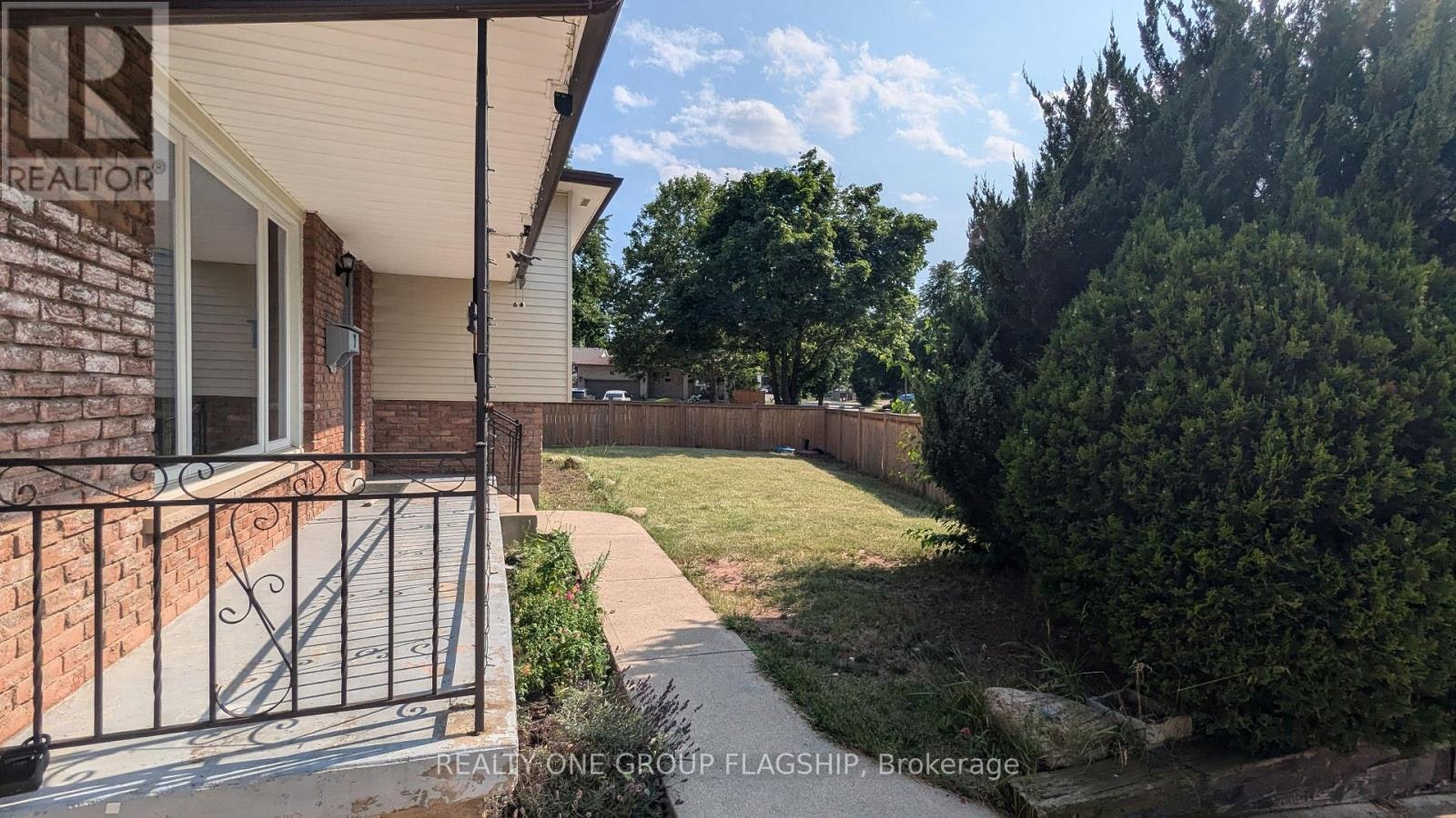 UPPER-7 Greening Avenue, Hamilton, ON, L8E 3Z8 - 17