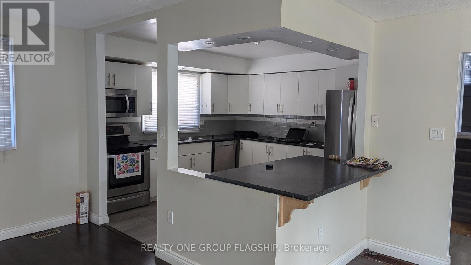 UPPER-7 Greening Avenue, Hamilton, ON, L8E 3Z8 - 9