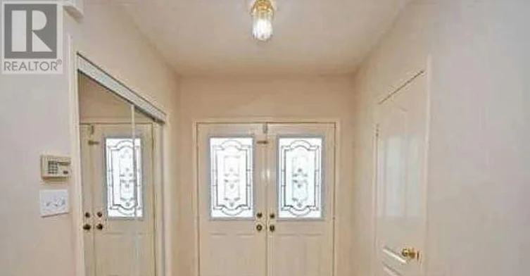 L5M 6Y5-4010 Coachman Circle, Mississauga, ON, L5M 6Y5 - 5