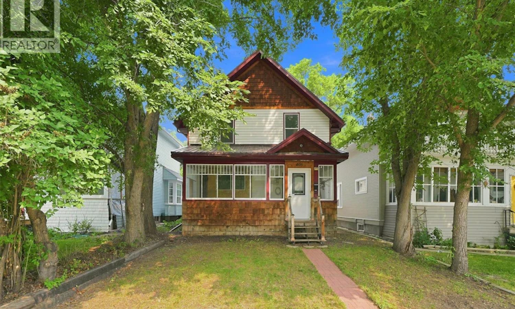 406 27th Street W