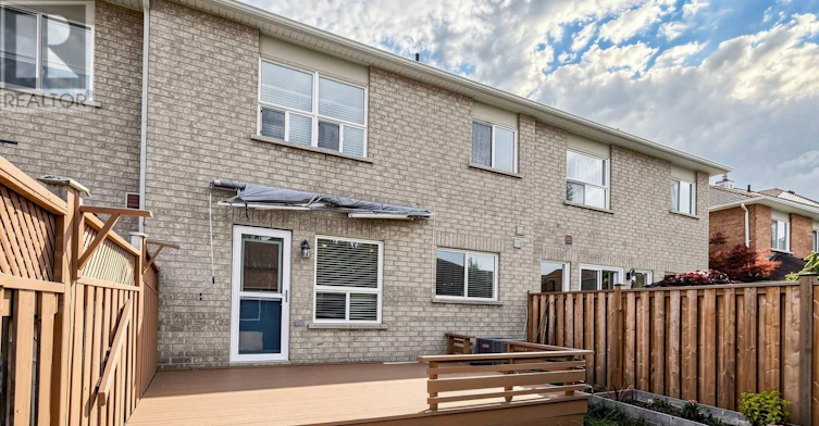 5837 Rainberry Drive, Mississauga, ON, L5M 6S2 - 42