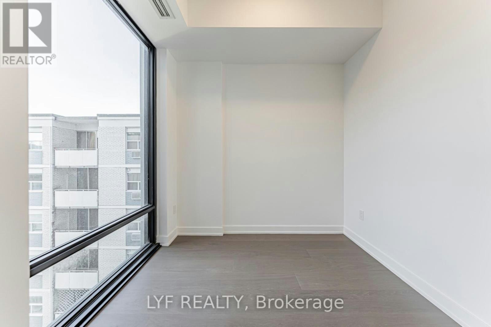 826-91 Montclair Avenue, Toronto, ON, M5P 0B1 - 17