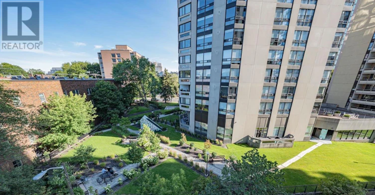 826-91 Montclair Avenue, Toronto, ON, M5P 0B1 - 23