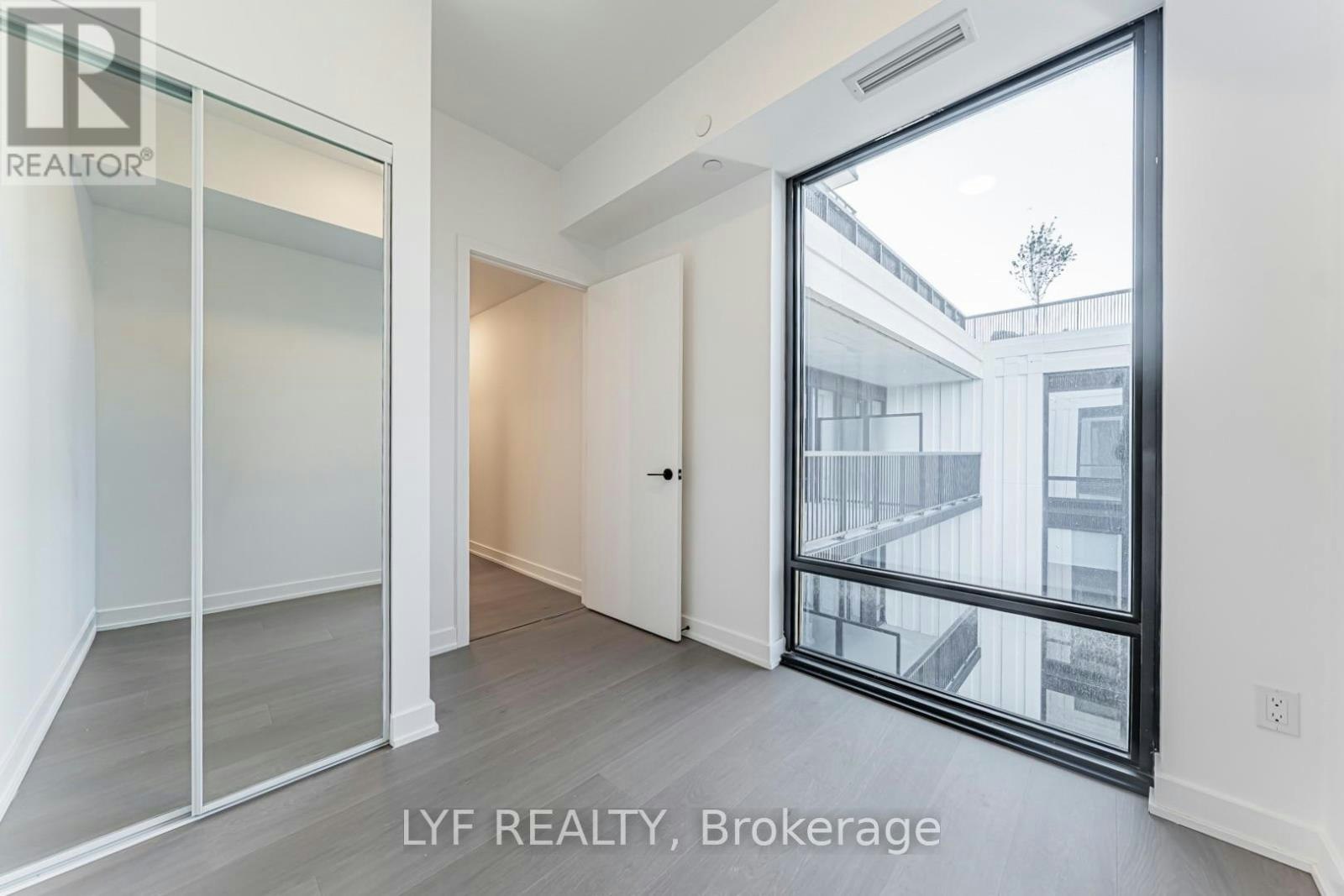 826-91 Montclair Avenue, Toronto, ON, M5P 0B1 - 16