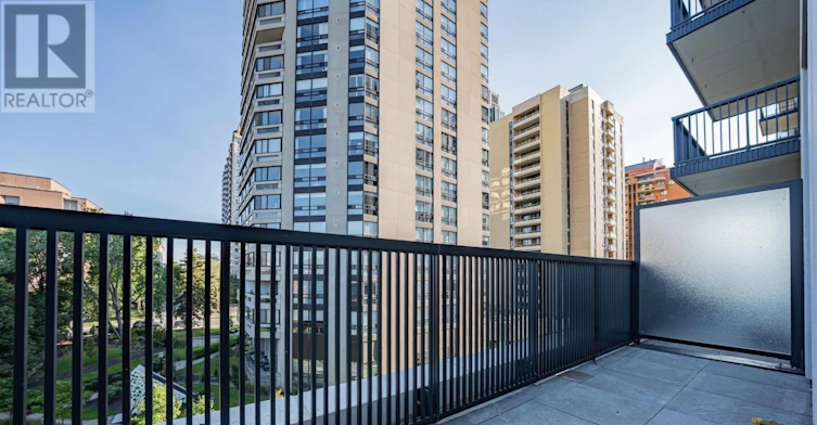 826-91 Montclair Avenue, Toronto, ON, M5P 0B1 - 20
