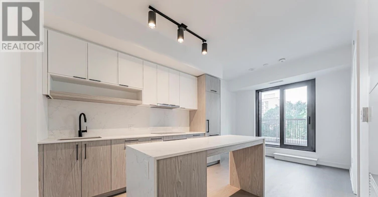 826-91 Montclair Avenue, Toronto, ON, M5P 0B1