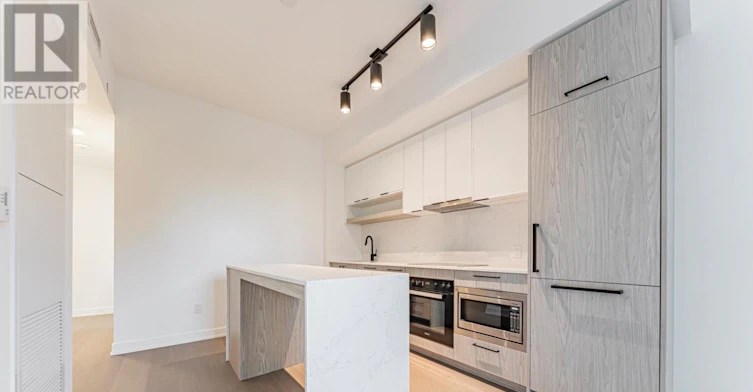 826-91 Montclair Avenue, Toronto, ON, M5P 0B1 - 6