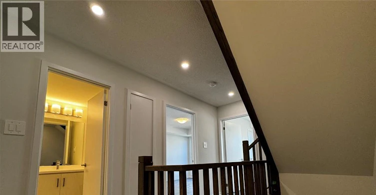 63-31 Honeycrisp Crescent, Vaughan, ON, L4K 0N6 - 11