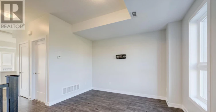 247 Burke Street, Hamilton, ON, L8B 2A9 - 8