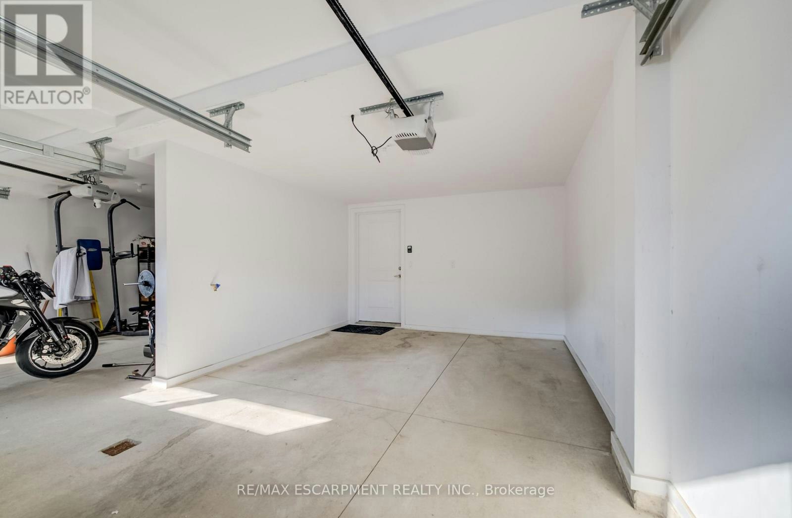 247 Burke Street, Hamilton, ON, L8B 2A9 - 35
