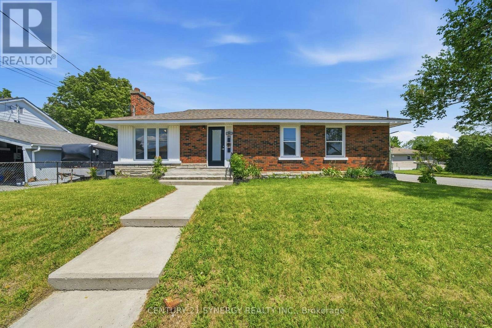 95 West Street W, Quinte West, ON, K8V 2M3