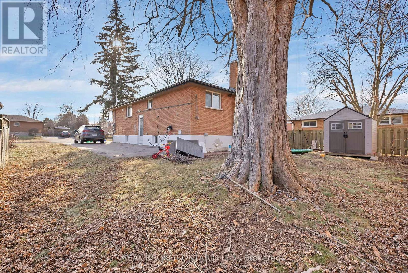 BSMT-744 Olive Avenue, Oshawa, ON, L1H 2S3 - 26