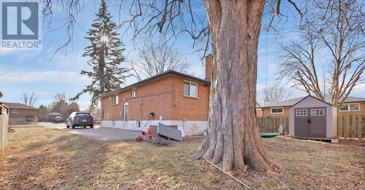 BSMT-744 Olive Avenue, Oshawa, ON, L1H 2S3 - 26