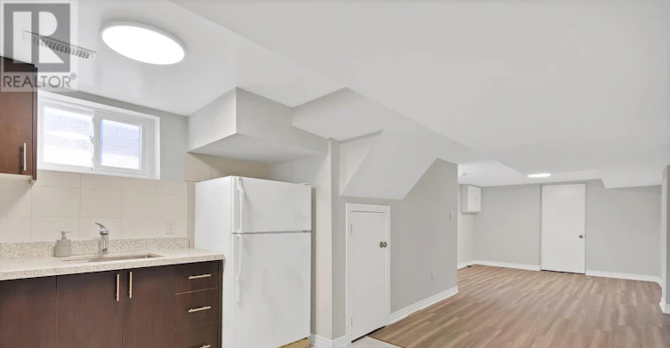 BSMT-744 Olive Avenue, Oshawa, ON, L1H 2S3 - 9