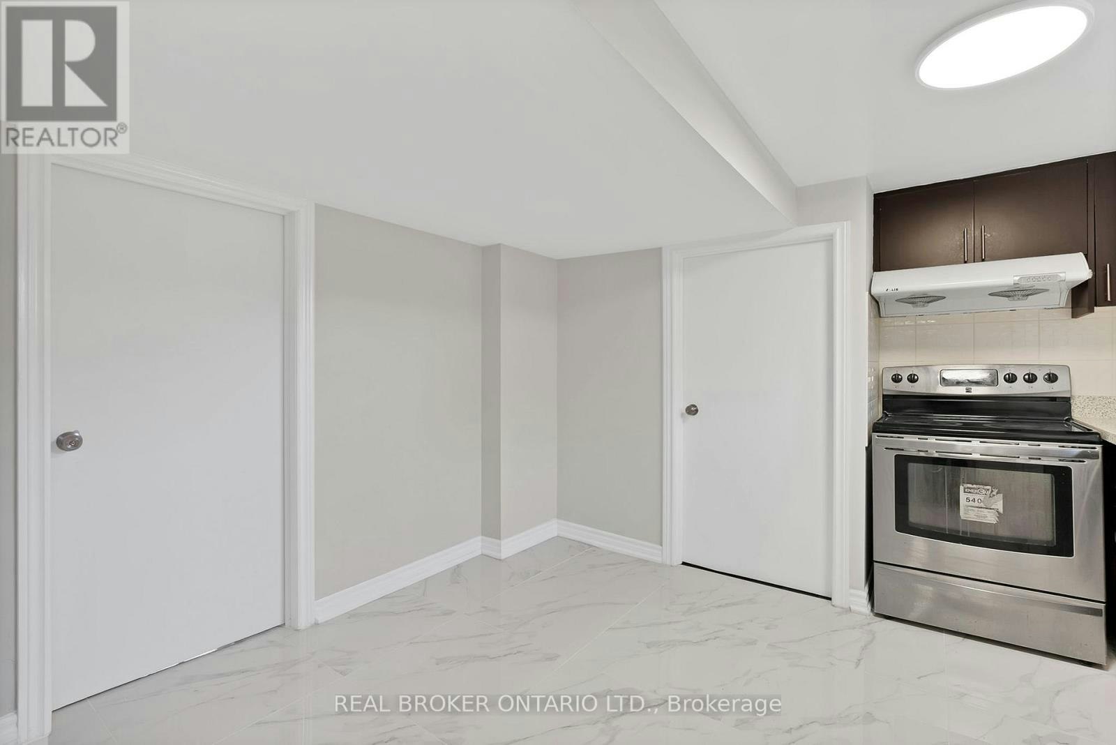 BSMT-744 Olive Avenue, Oshawa, ON, L1H 2S3 - 7