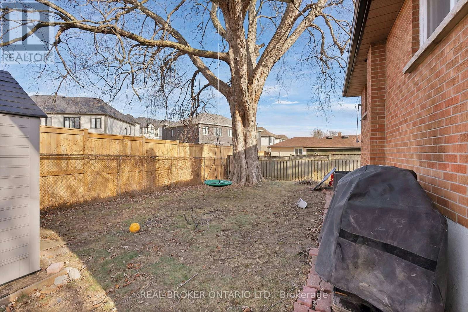 BSMT-744 Olive Avenue, Oshawa, ON, L1H 2S3 - 24