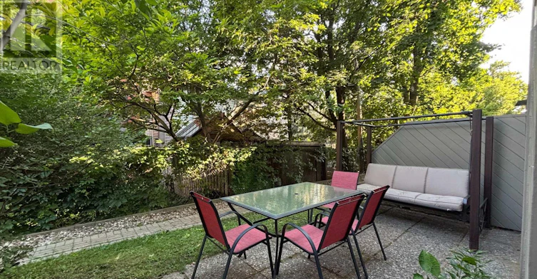 1A-142 Waverley Street, Ottawa, ON, K2P 0V4 - 19