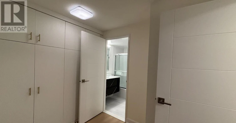1A-142 Waverley Street, Ottawa, ON, K2P 0V4 - 14