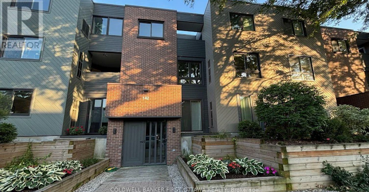 1A-142 Waverley Street, Ottawa, ON, K2P 0V4