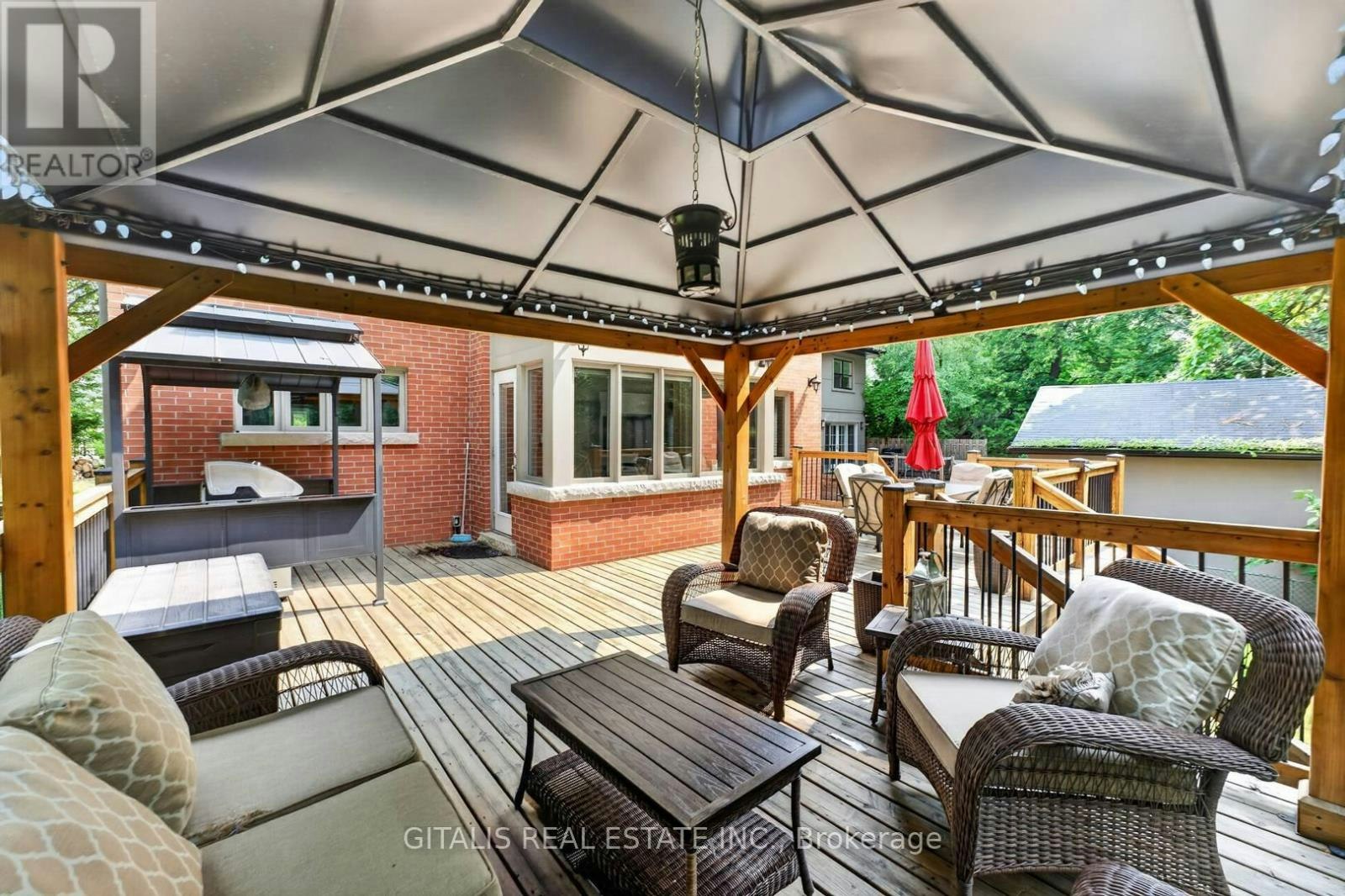 3 Donnybrook Lane, Toronto, ON, M9A 2V2 - 42