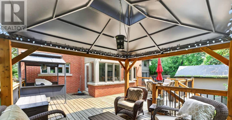 3 Donnybrook Lane, Toronto, ON, M9A 2V2 - 42