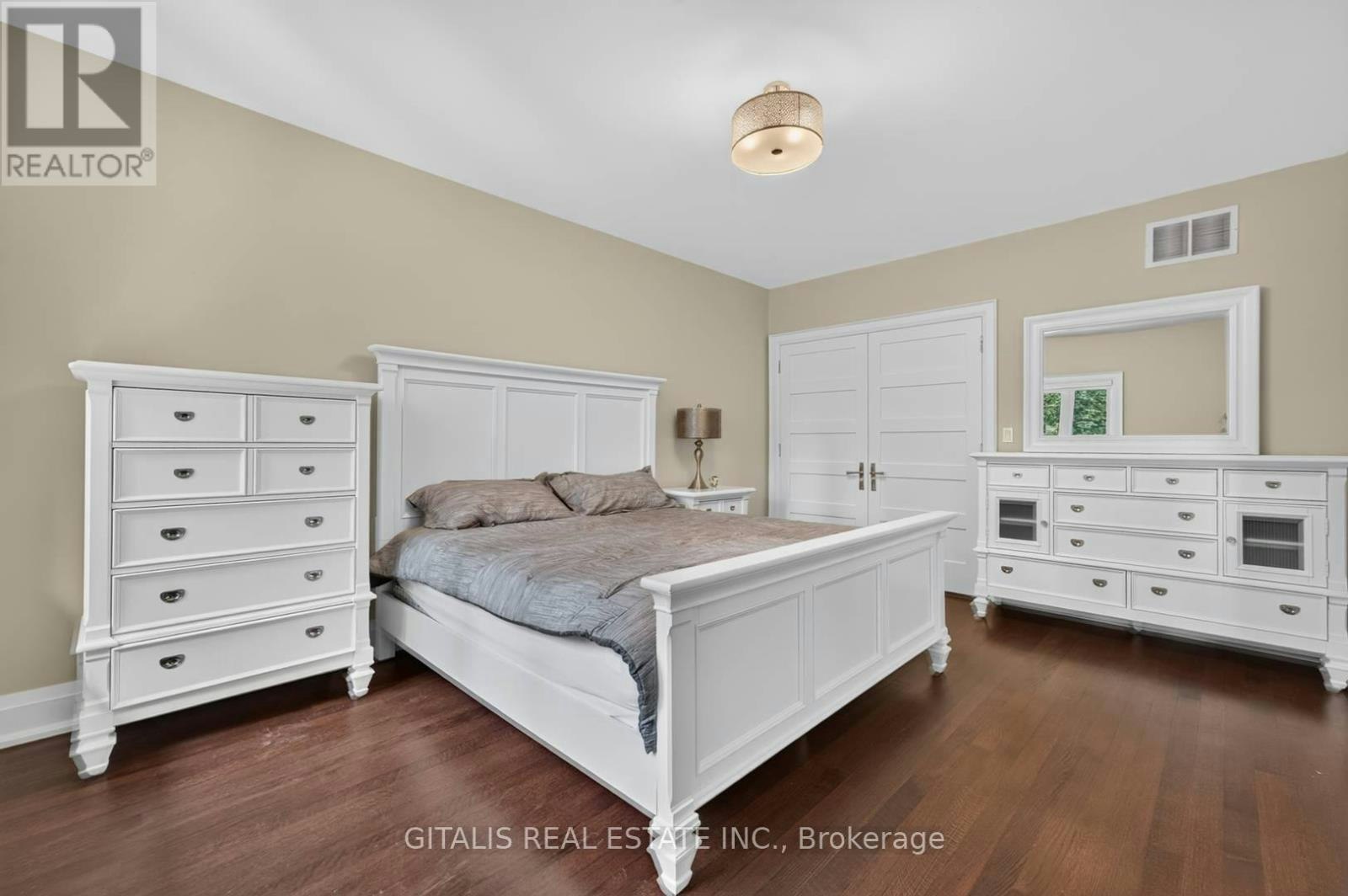 3 Donnybrook Lane, Toronto, ON, M9A 2V2 - 23