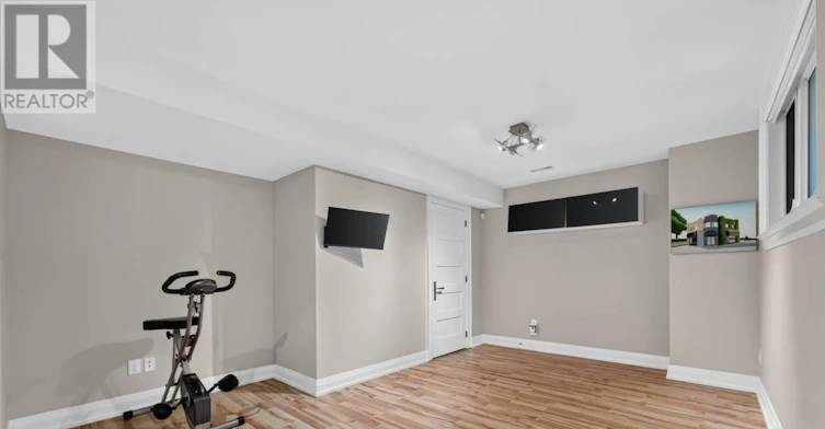 3 Donnybrook Lane, Toronto, ON, M9A 2V2 - 38