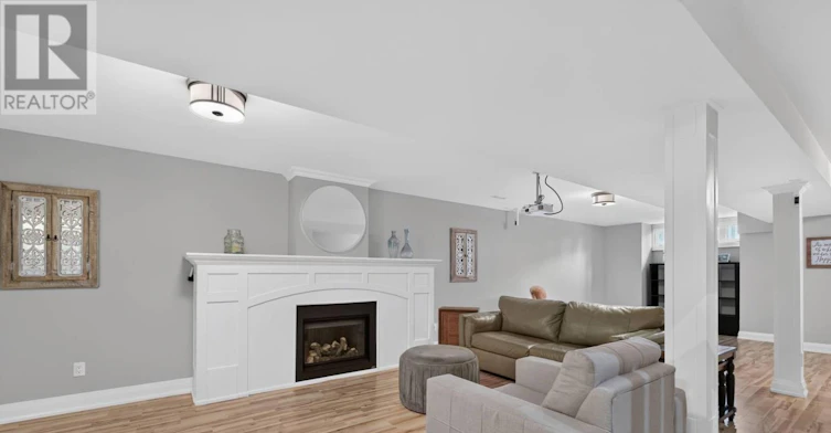 3 Donnybrook Lane, Toronto, ON, M9A 2V2 - 35